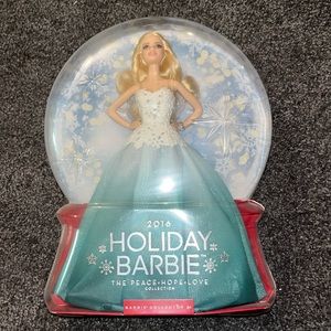 2016 holiday Barbie